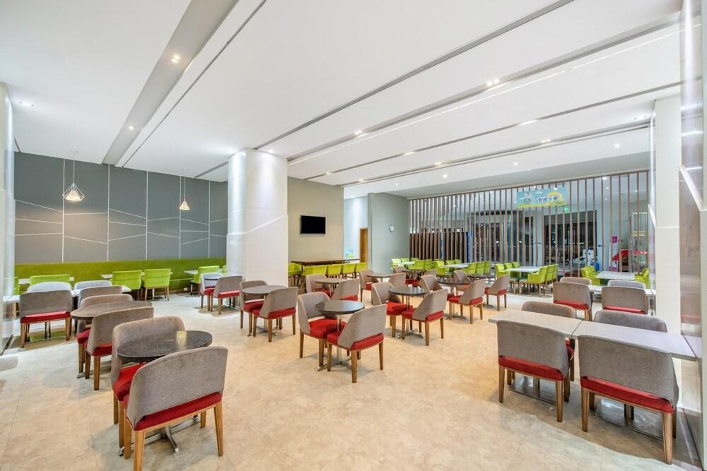 Holiday Inn Express Hefei Downtown photo 2