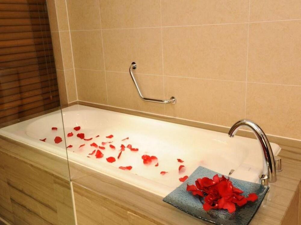 Holiday Inn Express Shangdi Beijing photo 3