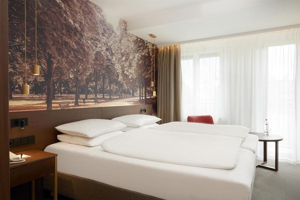 HYPERION HOTEL BERLIN photo 2