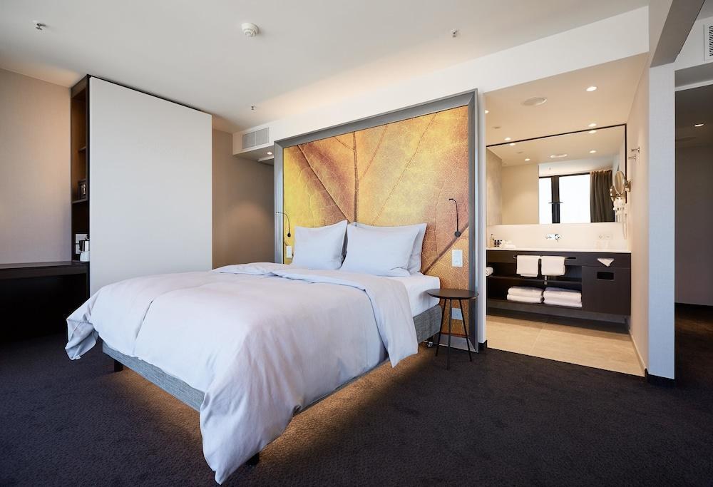 HYPERION HOTEL BASEL photo 3