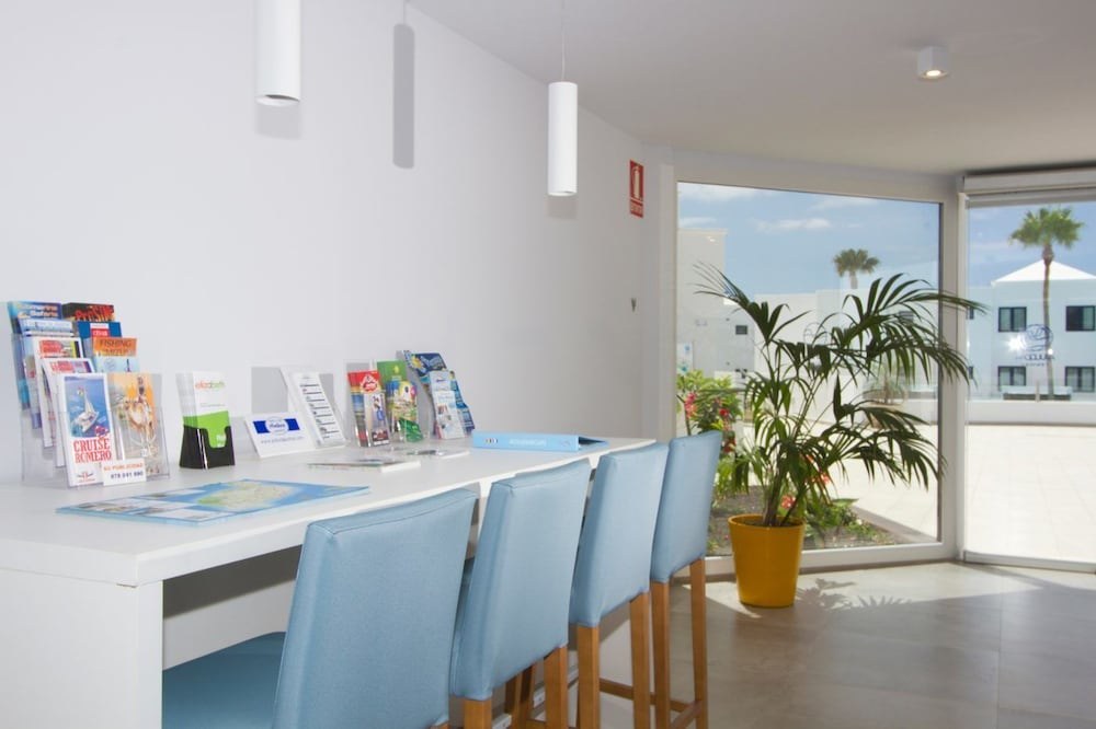 Aqua Suites photo 1