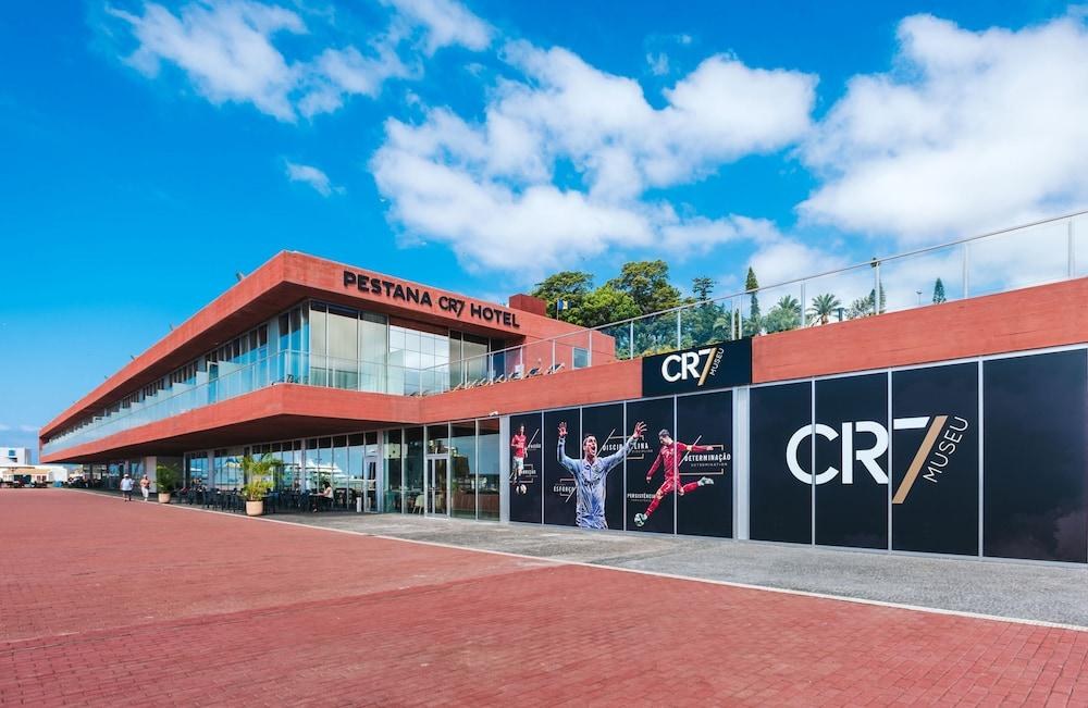 PESTANA CR7 FUNCHAL photo 3