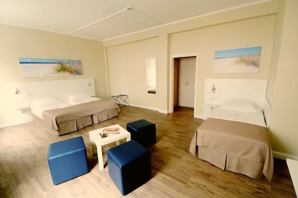 HOTEL AM KIELER SCHLOSS KIEL BY PREMIERE CLASSE photo 4