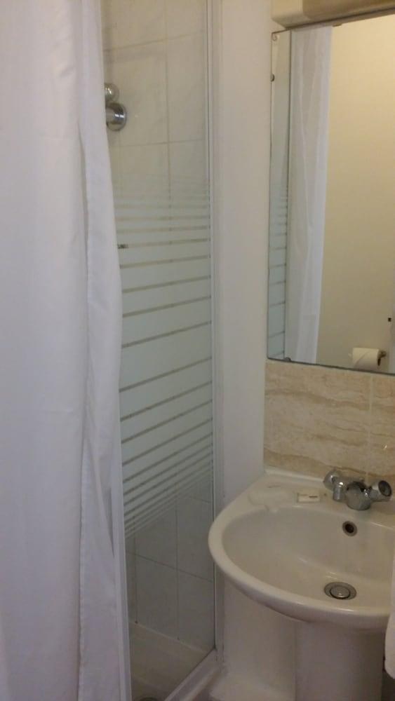PALACE COURT HOTEL photo 4