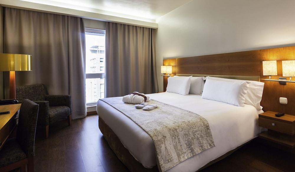 MERCURE LISBOA HOTEL photo 2