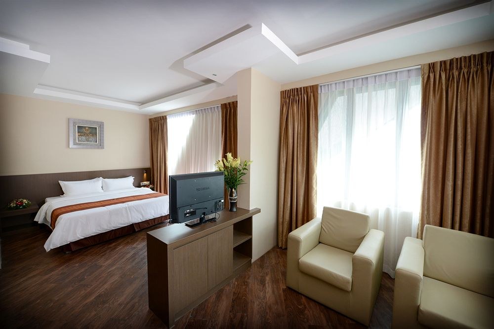 56 Hotel photo 1