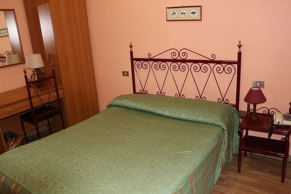 Italia photo 3