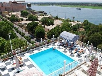 NEW POLA LUXOR photo 3