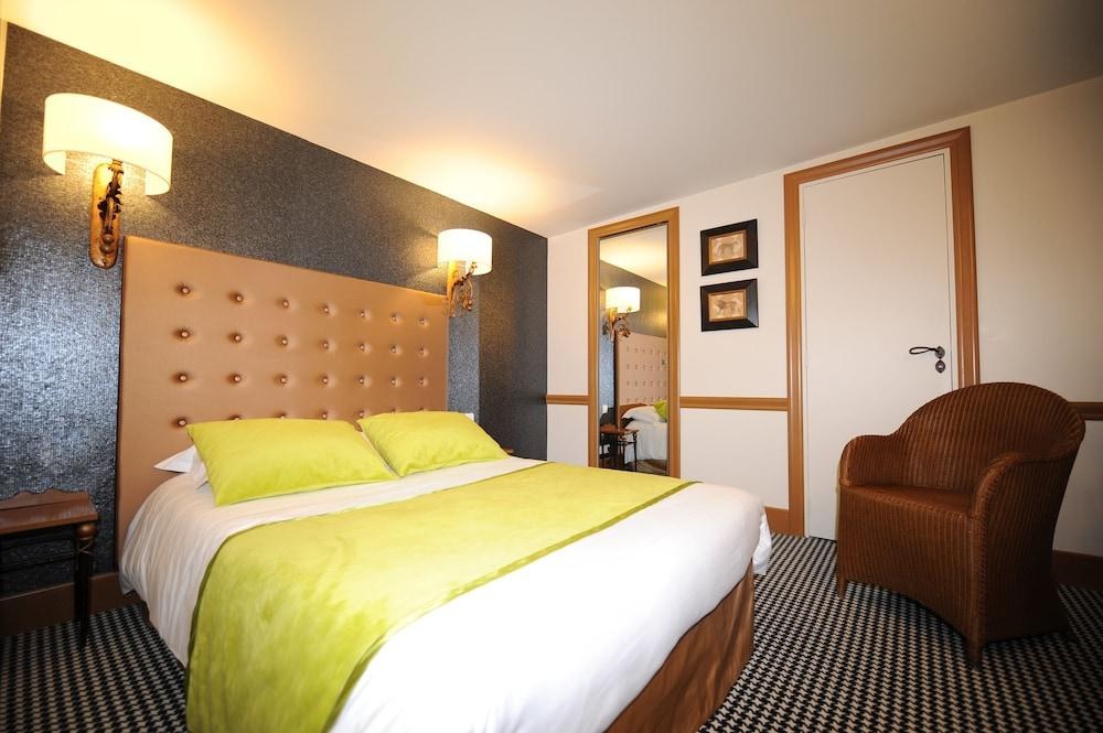 HOTEL DES DUCS D'ANJOU photo 4