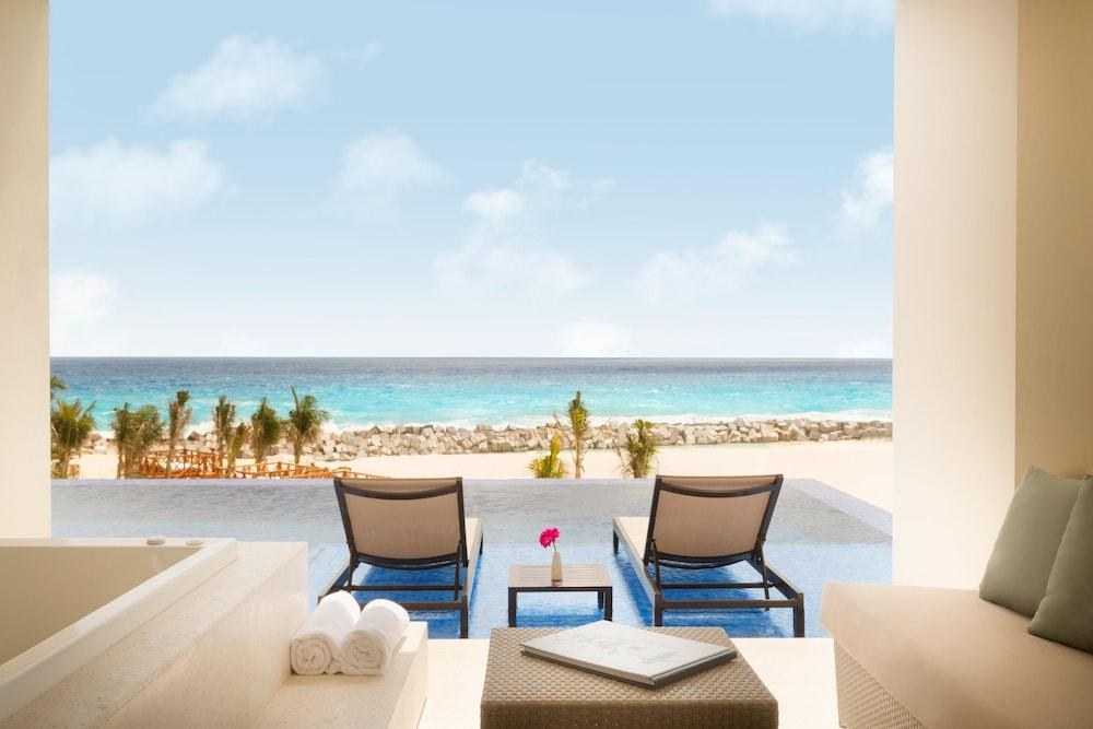TURQUOIZE AT HYATT ZIVA CANCUN photo 2