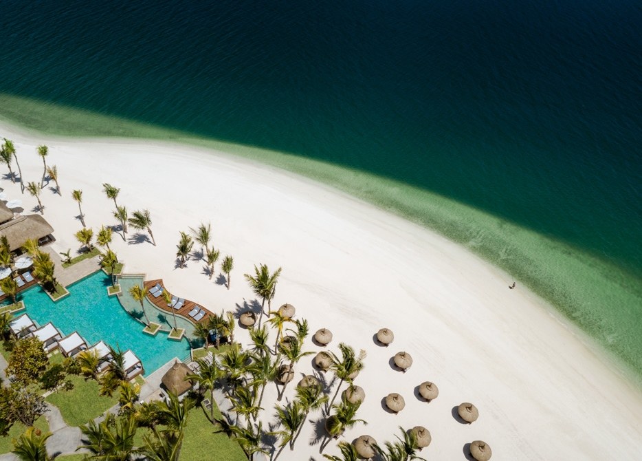 ONE & ONLY LE SAINT GERAN