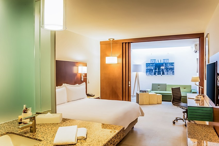 FIESTA INN PLAYA DEL CARMEN photo 3