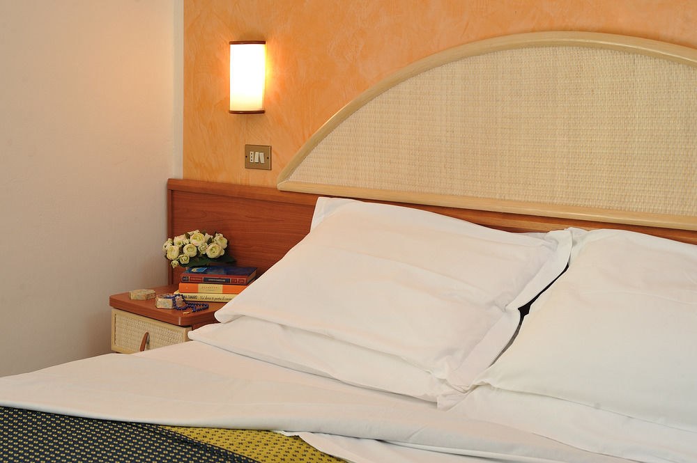 ADRIA HOTEL photo 1
