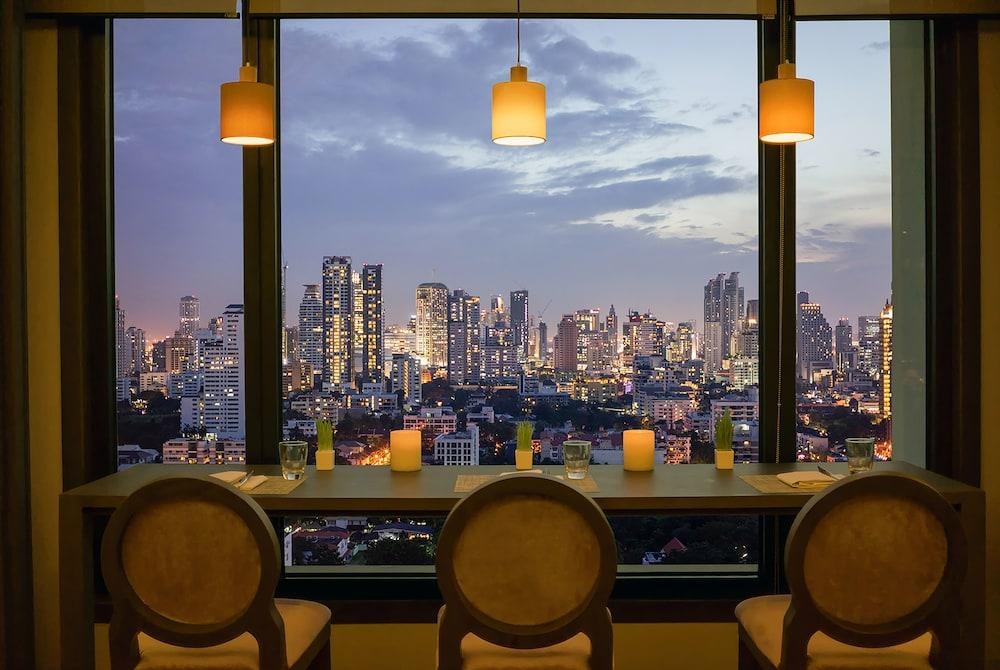 GRAND MERCURE BANGKOK ATRIUM