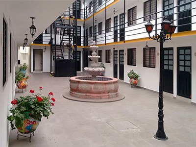 Cinco de Mayo Hotel photo 2