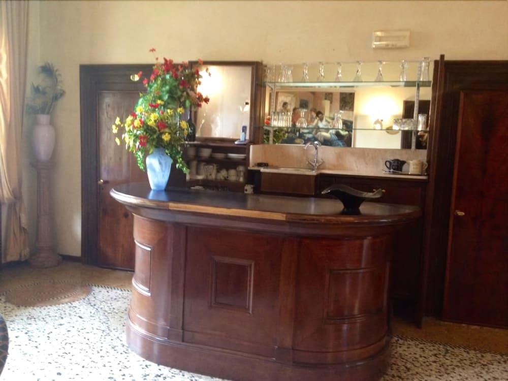 HOTEL VILLA PARCO photo 2
