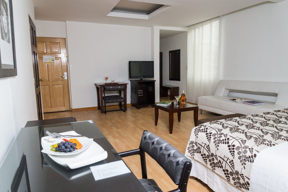 Hotel Bolivar Plaza