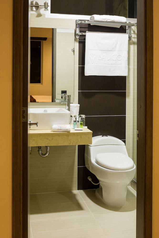 ISA VICTORY HOTEL BOUTIQUE photo 2