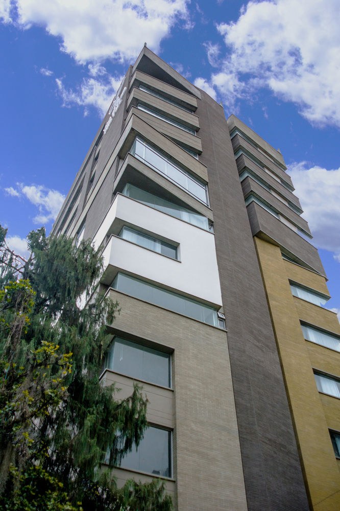 V GRAND HOTEL, a member of Radisson Individuals