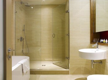 Clayton Hotel London Wall photo 1