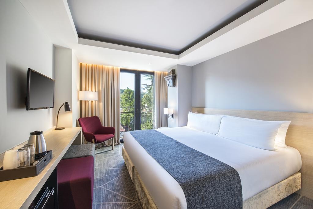 Best Western Kutaisi City Center photo 2