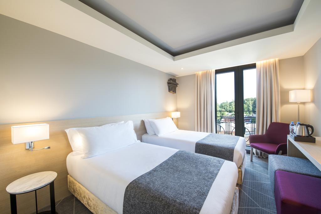 Best Western Kutaisi City Center photo 4