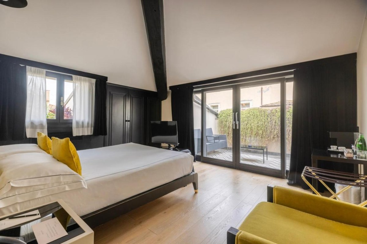 ROMA LUXUS HOTEL
