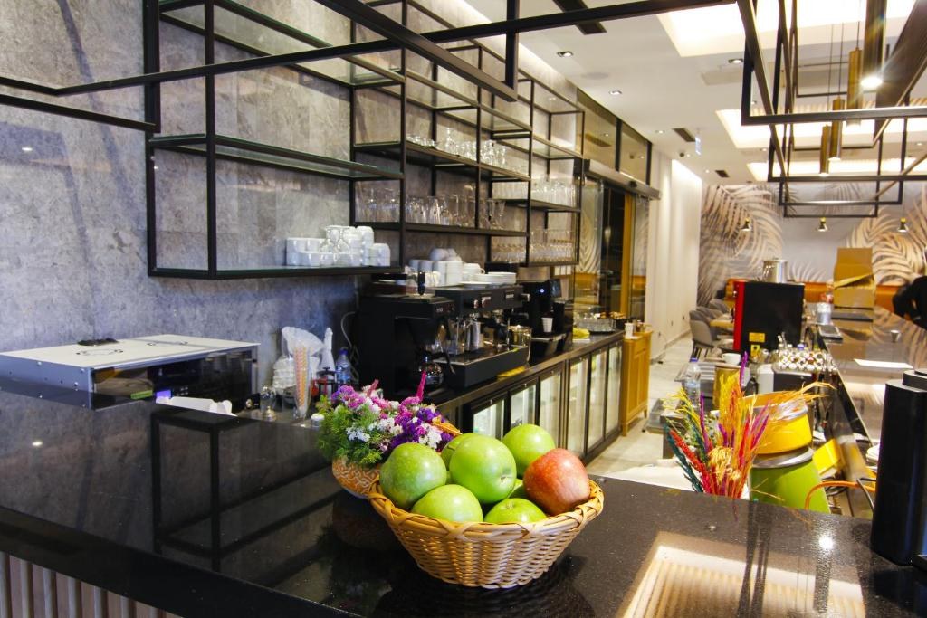 RAMADA PLAZA BY WYNDHAM ISTANBUL SULTANAHMET photo 4