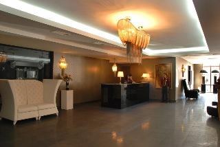 PRESIDENT PLAZA HOTEL photo 3