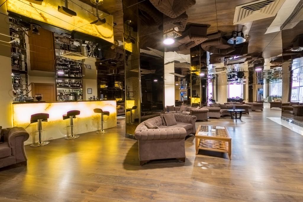 JRW WELMOND HOTEL & CASINO BATUMI photo 2