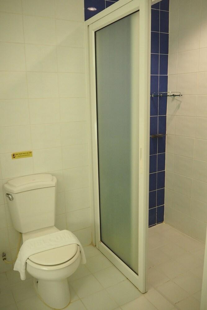 BARON BEACH HOTEL photo 4