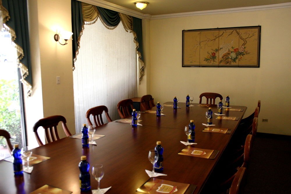 Stanford Suites Hotel