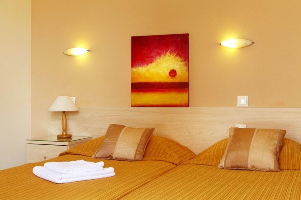 Amaryllis Hotel photo 2