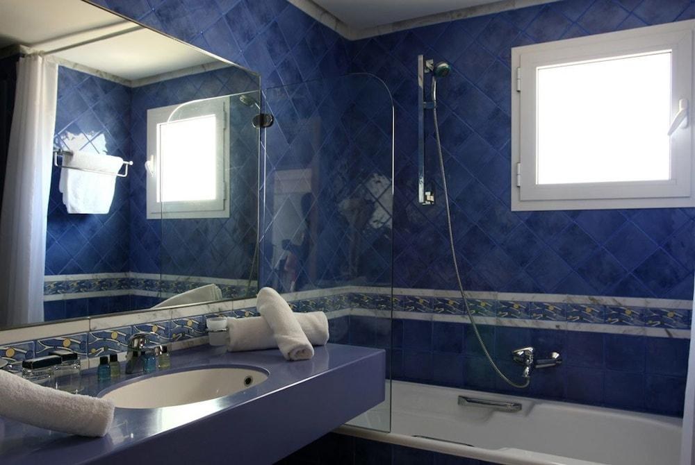 ANDALUCIA BEACH HOTEL RESIDENCE photo 3