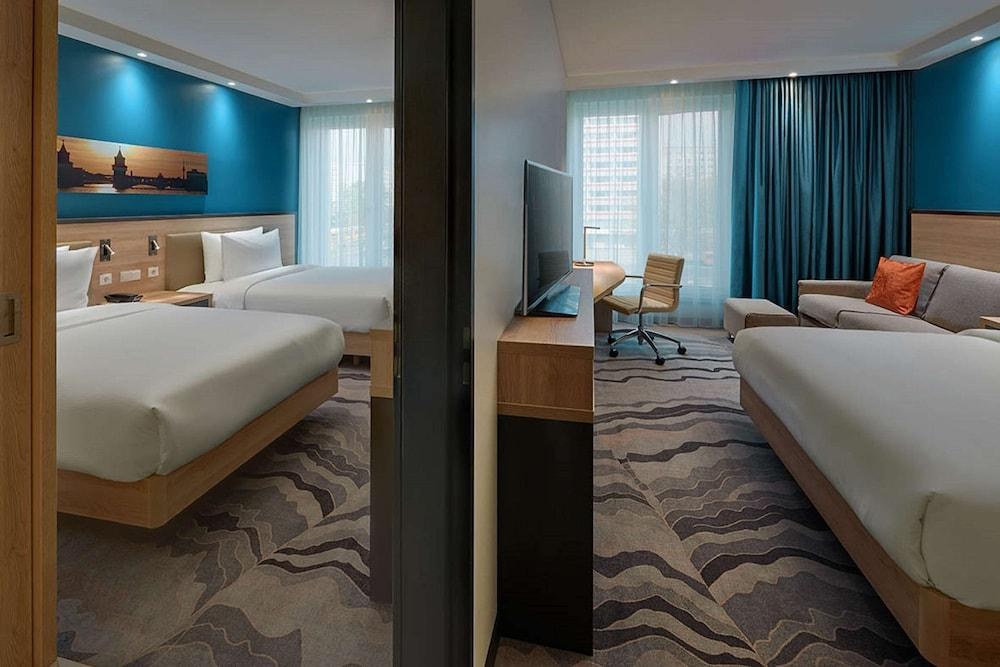HAMPTON BY HILTON BERLIN CITY CENTRE ALEXANDERPLATZ photo 3