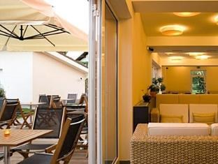 AHOTEL photo 2