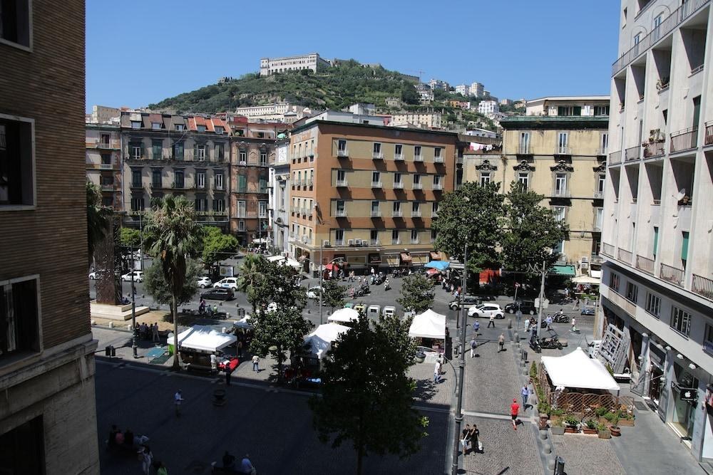 Boutique Piazza Carità photo 4