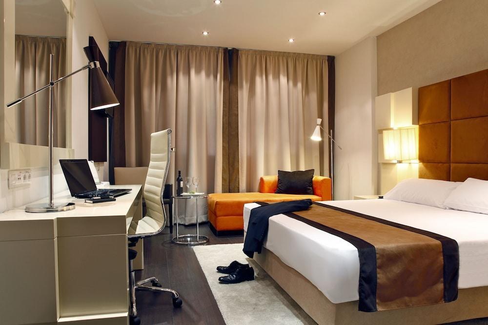 voco Madrid - Las Tablas by IHG photo 2
