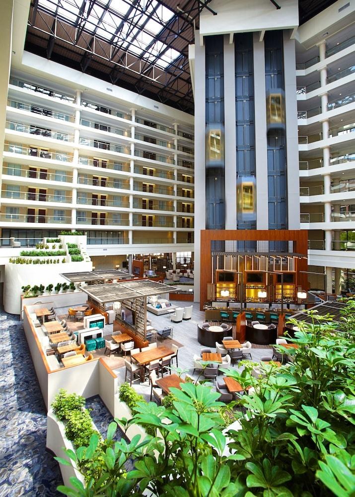 THE DISTRICT BY HILTON CLUB photo 2