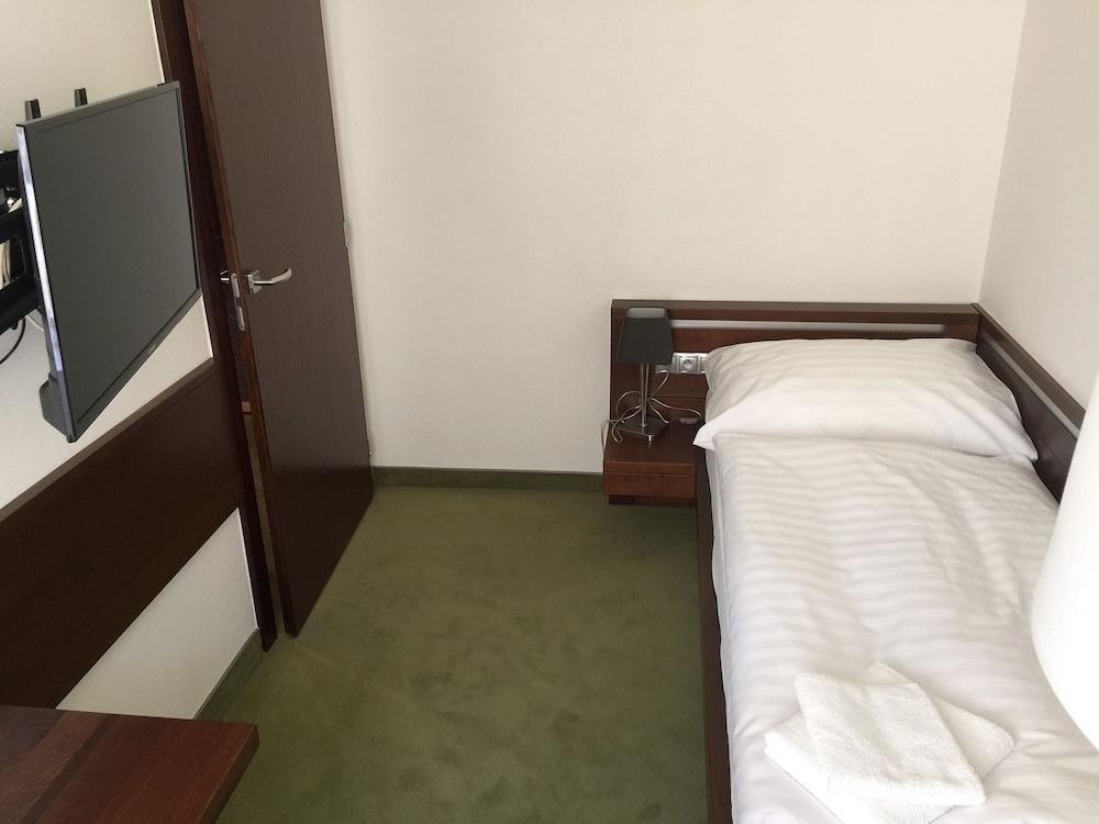 Arkada Hotel photo 2
