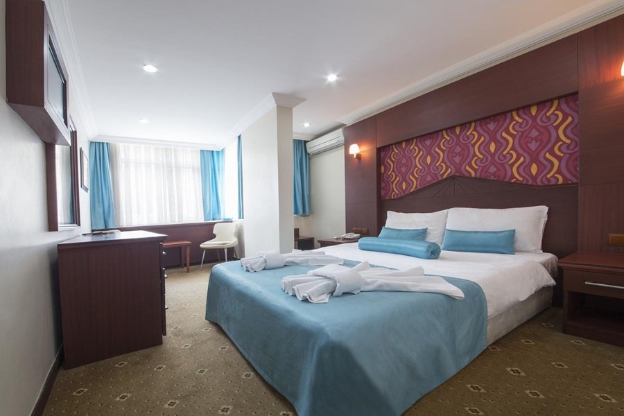 GRAND ZENTRUM HOTEL