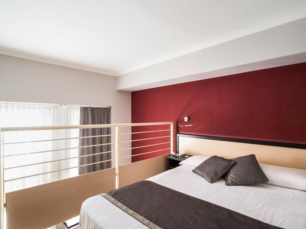 IBIS STYLES MILANO CENTRO photo 4