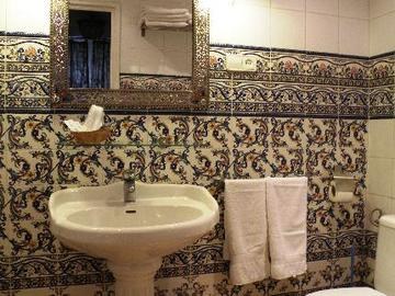 GUEST HOUSE CENTER INN photo 2