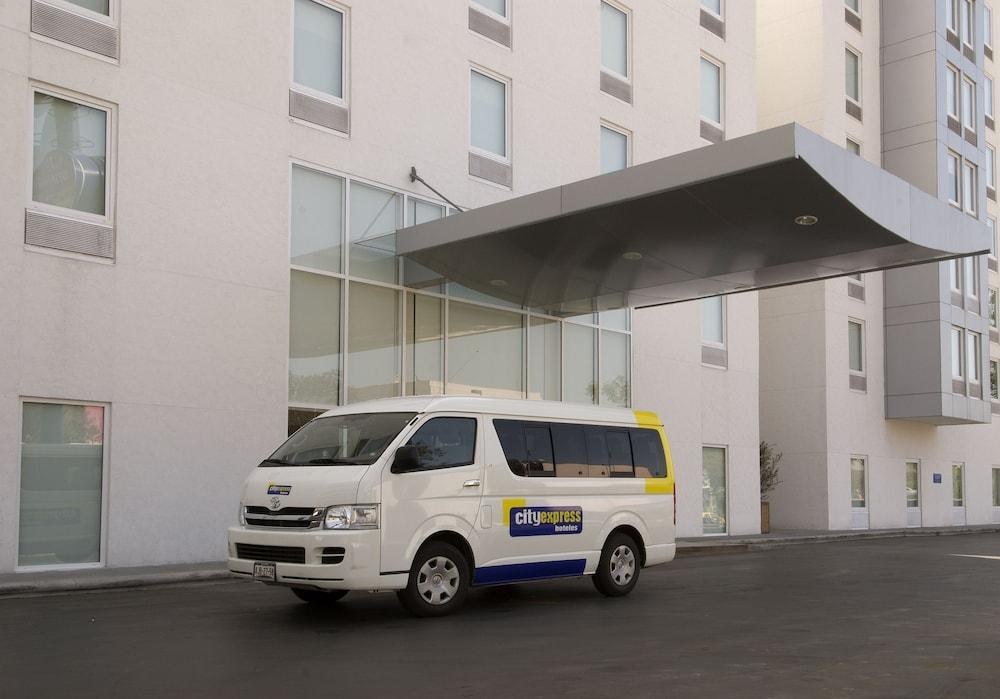 CITY EXPRESS TIJUANA RIO photo 4