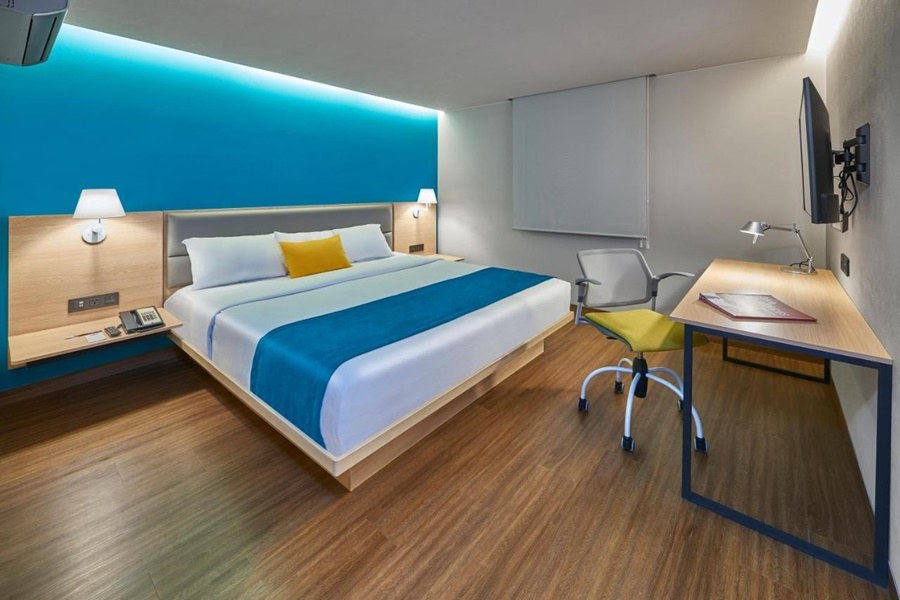 CITY SUITES TOLUCA photo 4