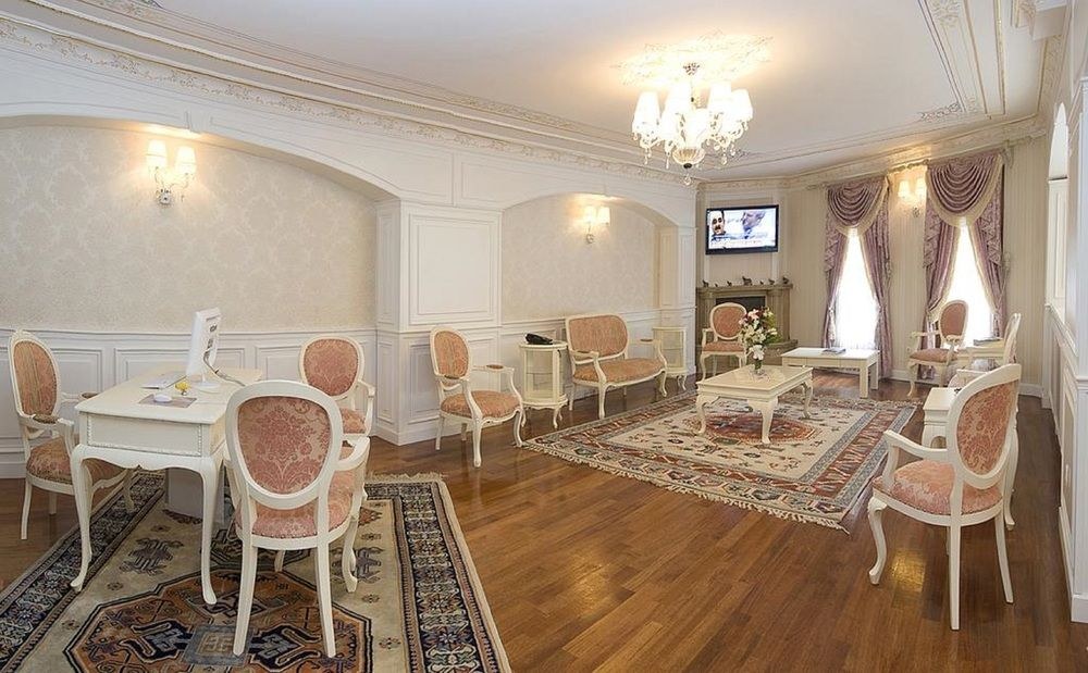 FUAT BEY PALACE HOTEL