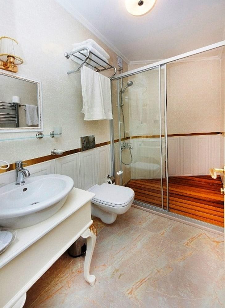 FUAT BEY PALACE HOTEL photo 2