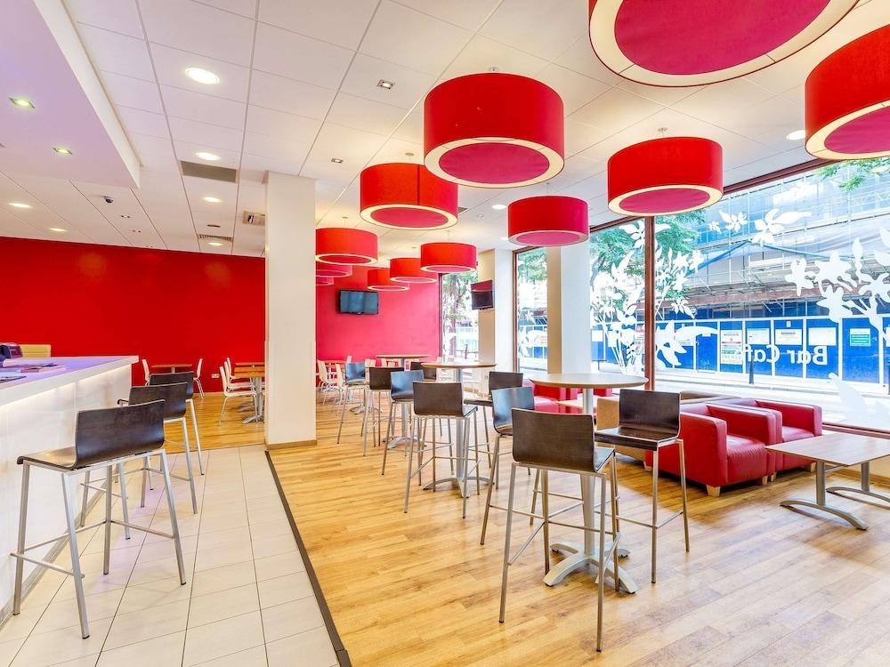 TRAVELODGE LONDON WOOLWICH HOTEL photo 3