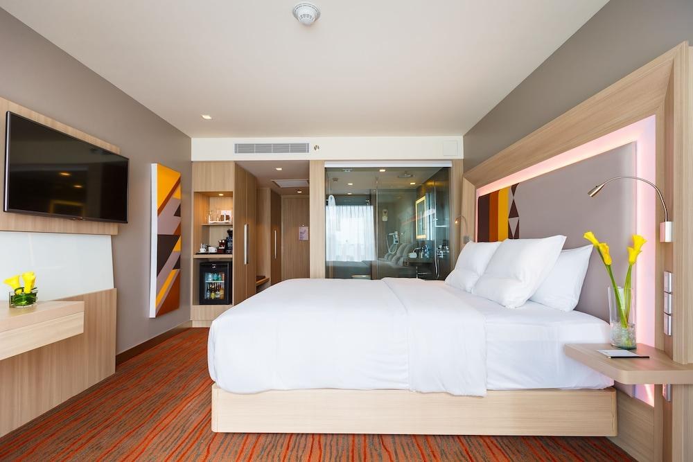 Novotel Manila Araneta City photo 2