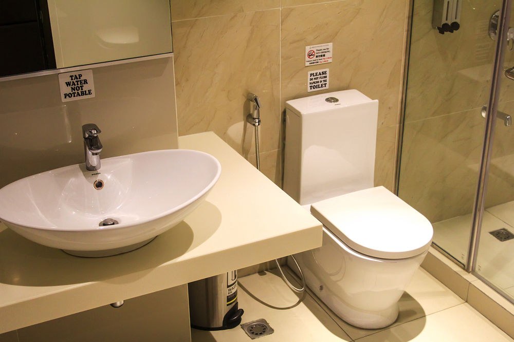 BRENTWOOD SUITES photo 1